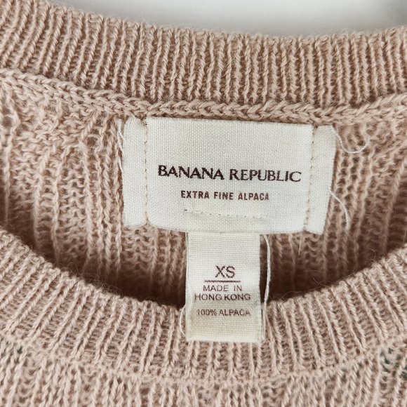 Banana Republic 100% Extra Fine Alpaca Cable Knit Sweater XS Flawed - Picture 3 of 8